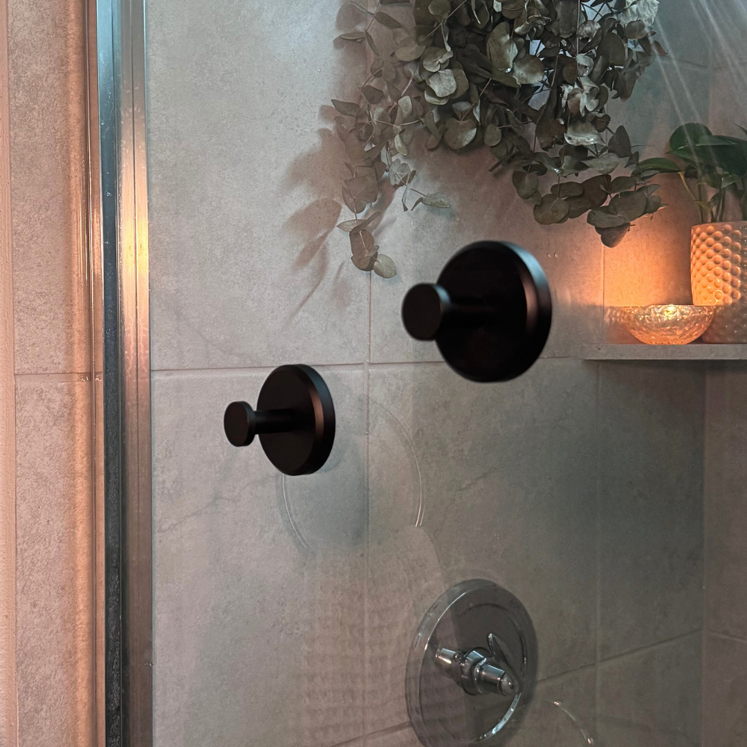 Ultrastyrkekrok med sugekopp, kan flyttes etter ønske